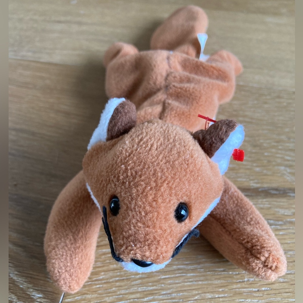 Ty Sly squirrel plush toy 1996